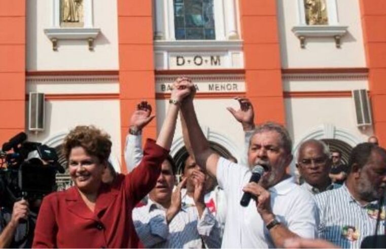 Lula volta ao jogo político; não esqueçamos do golpe machista contra Dilma